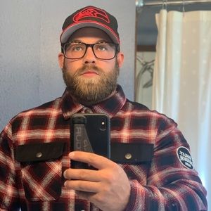 Meet your Posher, Eric